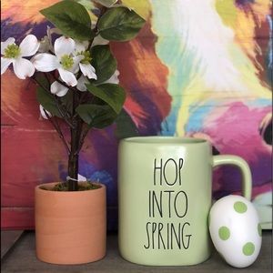 RAE DUNN “HOP INTO SPRING” MUG